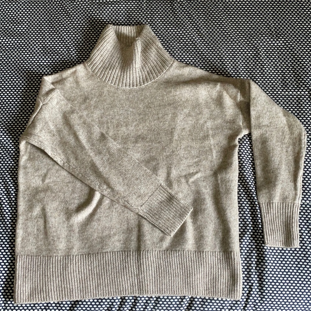 NWT LOFT Drop Shoulder Turtleneck Sweater